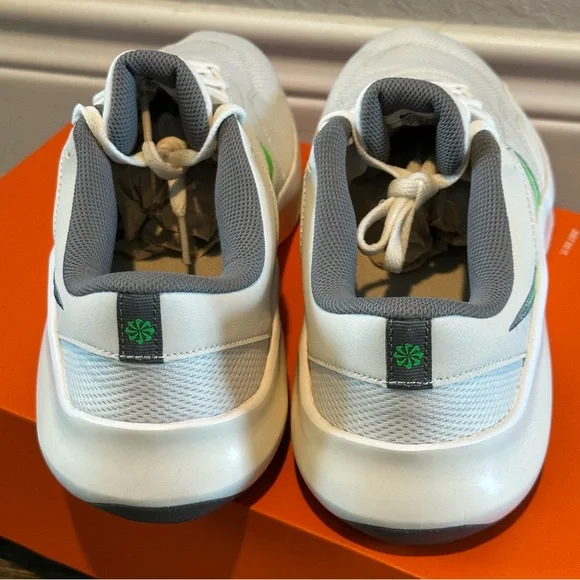 Nike Legend Essential 3 Men's Training Shoes White/Green DM1120-006 Size 11 NEW - Picture 7 of 9